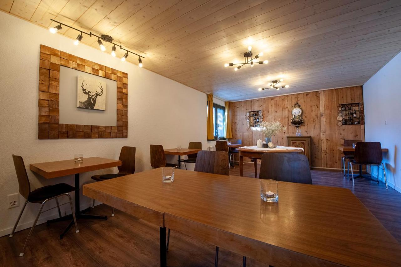Room'S Chez Beni Grachen Exterior photo